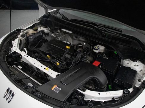 Used 2024 Buick Envista Preferred w/ Advanced Safety Package image 26