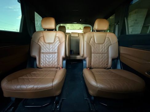 Used 2024 Kia Telluride EX X-Line image 30