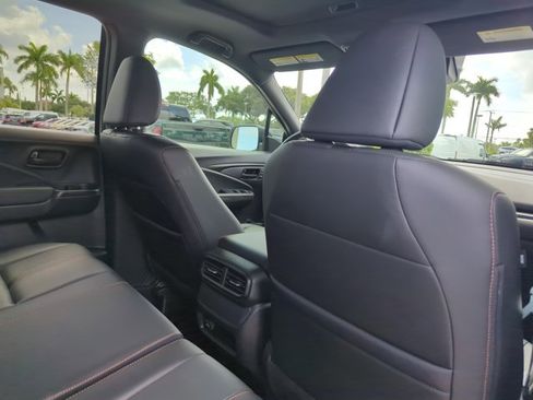 Used 2025 Honda Ridgeline TrailSport image 22