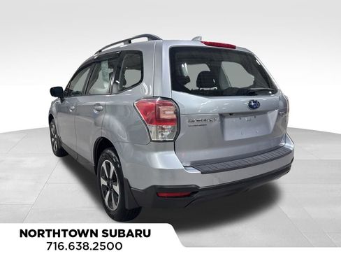 Used 2017 Subaru Forester 2.5i w/ Alloy Wheel Package image 17