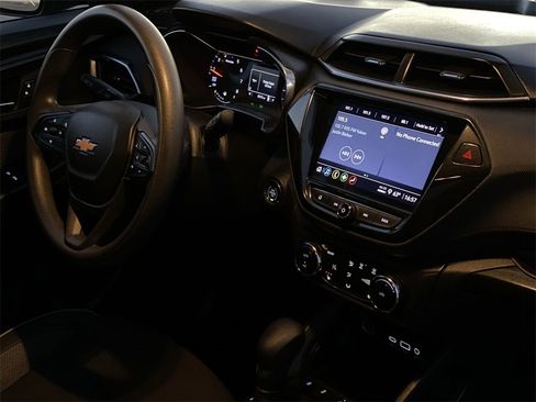 Used 2023 Chevrolet TrailBlazer LT w/ Convenience Package image 41