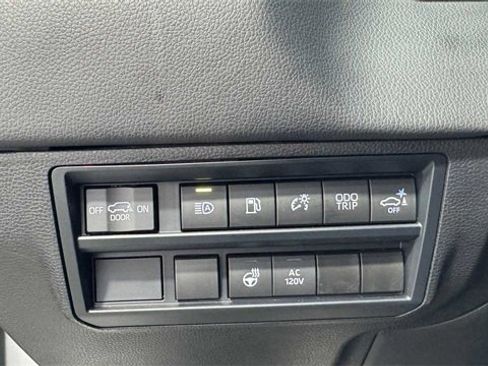 Used 2024 Toyota Sequoia Limited image 29