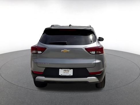 Used 2025 Chevrolet TrailBlazer LT FWD image 10