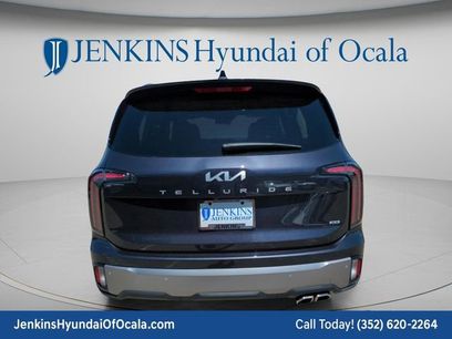 Used 2025 Kia Telluride SX w/ SX Captain's Chair Package