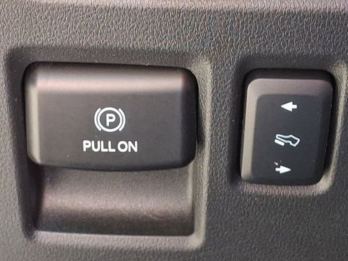 Used 2024 Ford Expedition Limited AWD/4WD image 24
