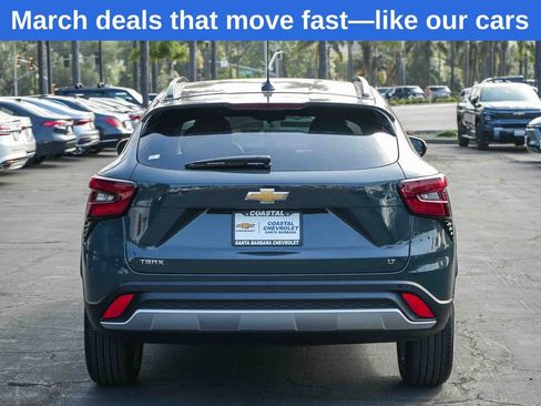 New 2026 Chevrolet Trax LT w/ Driver Confidence Package image 5
