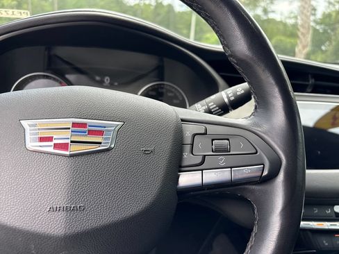 Used 2023 Cadillac XT4 Premium Luxury w/ Cold Weather Package AWD/4WD image 14