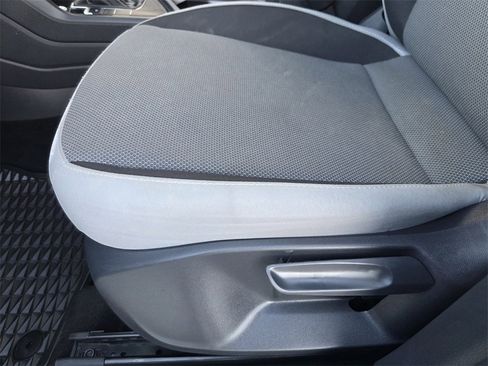 Used 2024 Volkswagen Taos S w/ MDO Package image 17