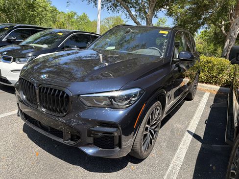 Used 2023 BMW X5 xDrive40i w/ M Sport Package AWD/4WD image 4