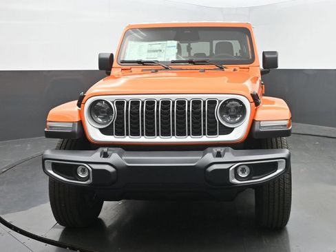 New 2026 Jeep Gladiator Sport AWD/4WD image 8