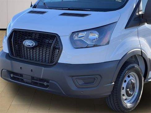 New 2026 Ford Transit 250 Low Roof image 32