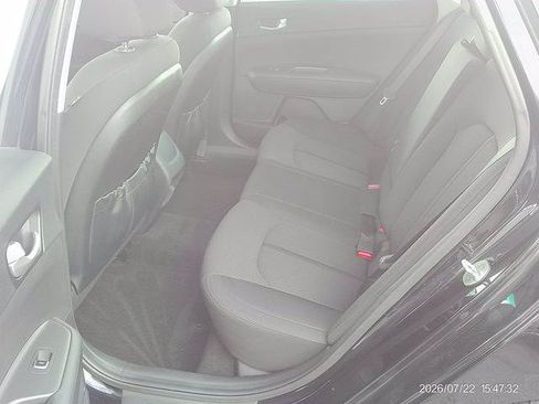 Used 2017 Kia Optima LX FWD image 5