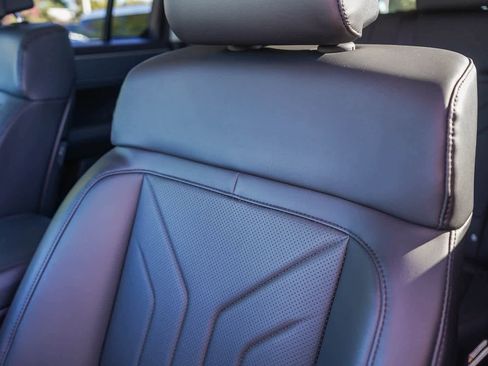 Used 2025 Hyundai Santa Fe SEL image 24