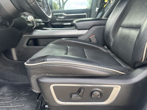 Used 2022 RAM 1500 Laramie w/ Sport Appearance Package AWD/4WD image 7