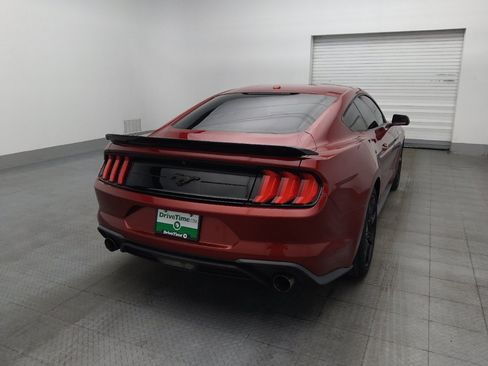 Used 2019 Ford Mustang Coupe RWD image 7