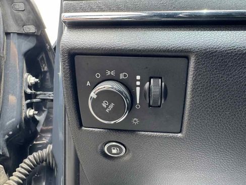 Used 2017 Jeep Grand Cherokee SRT AWD/4WD image 12