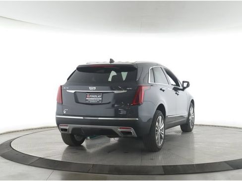 Used 2022 Cadillac XT5 Premium Luxury AWD/4WD image 7