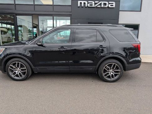 Used 2016 Ford Explorer Sport w/ Equipment Group 401A AWD/4WD image 3