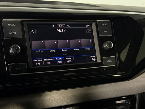 Used 2024 Volkswagen Taos S image 17