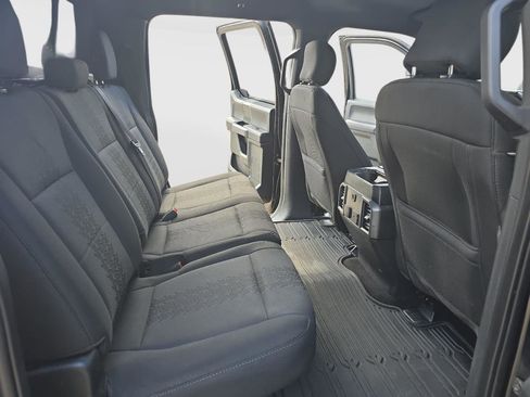 Used 2019 Ford F150 XLT w/ Equipment Group 302A Luxury AWD/4WD image 16