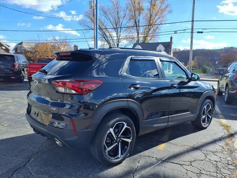 Certified 2023 Chevrolet TrailBlazer RS w/ Convenience Package image 3