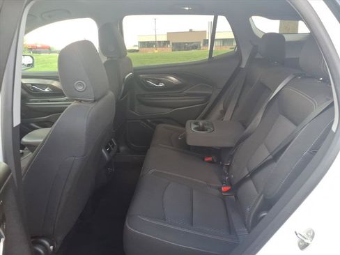 Used 2023 GMC Terrain SLE FWD image 28