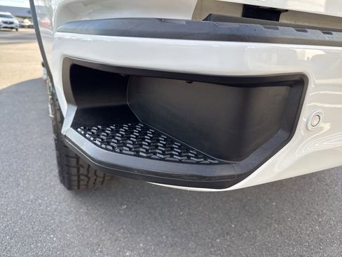 Used 2020 Chevrolet Silverado 2500 High Country w/ Z71 Off-Road Package image 12