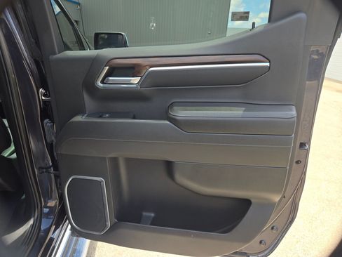 Used 2022 GMC Sierra 1500 SLT AWD/4WD image 22