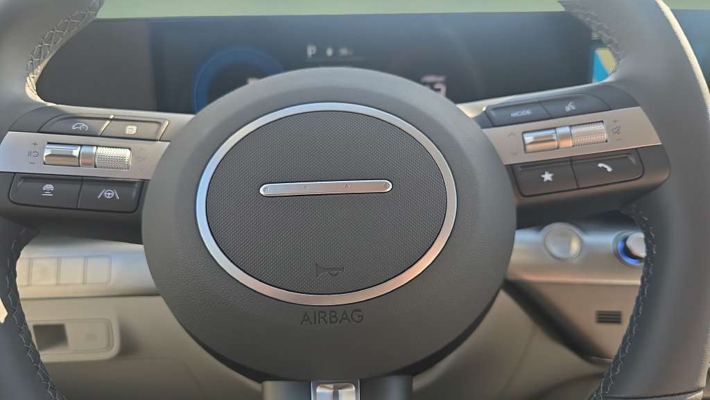New 2027 Hyundai Kona SEL Sport FWD image 12