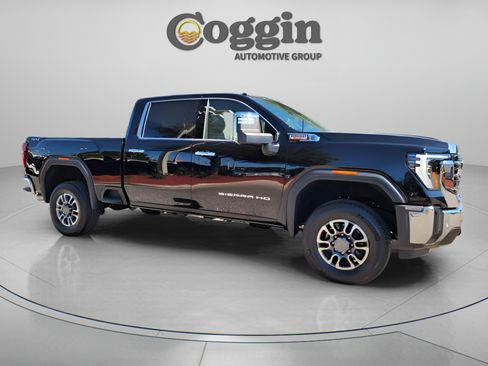 Used 2026 GMC Sierra 3500 SLT w/ SLT Convenience Package AWD/4WD image 16