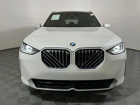 Used 2025 BMW X3 xDrive30i w/ Premium Package AWD/4WD image 3