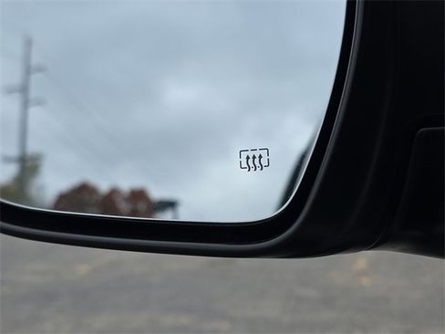 New 2026 Nissan Frontier SV image 31