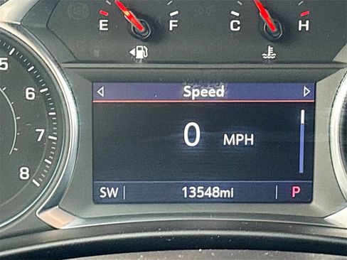 Used 2024 Chevrolet Equinox RS image 12