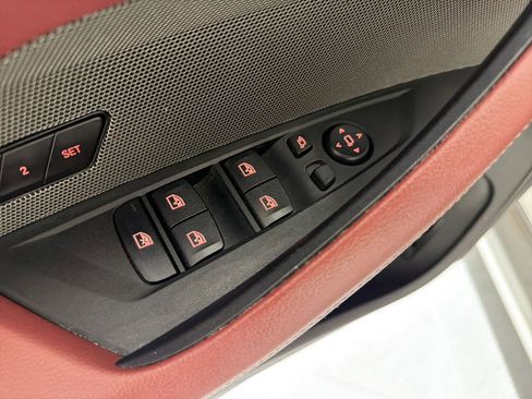 Used 2023 BMW i4 eDrive35 RWD image 22