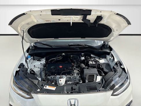 Used 2025 Honda HR-V LX image 27