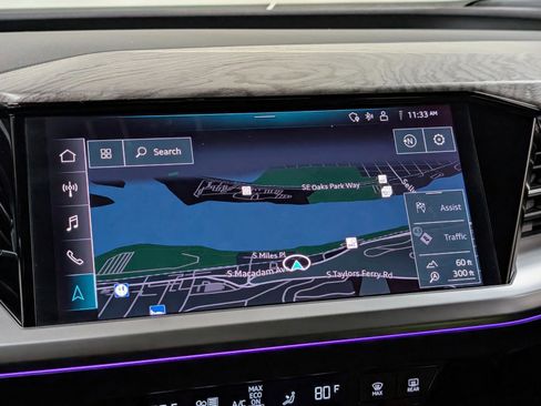 Used 2024 Audi Q4 e-tron Premium Plus image 39