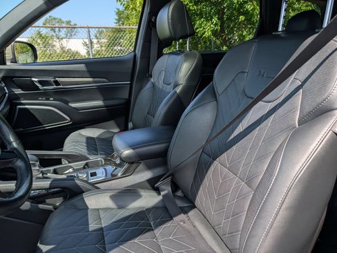 Used 2024 Kia Telluride EX X-Line AWD/4WD image 21