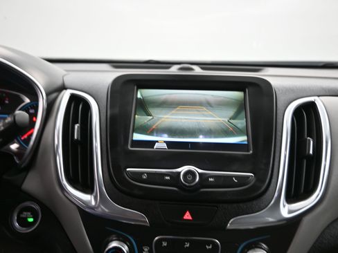 Used 2019 Chevrolet Equinox LT image 13