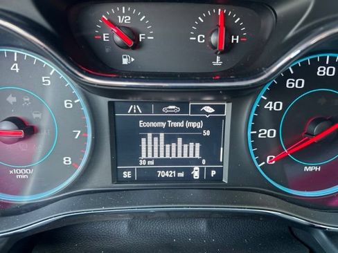 Used 2018 Chevrolet Cruze LS FWD image 8