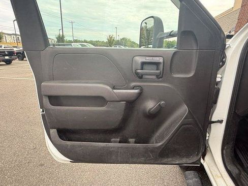 Used 2017 GMC Sierra 3500 2WD Regular Cab image 13