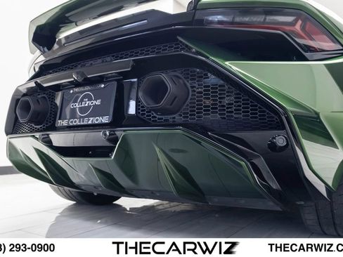 Used 2024 Lamborghini Huracan Tecnica RWD image 39