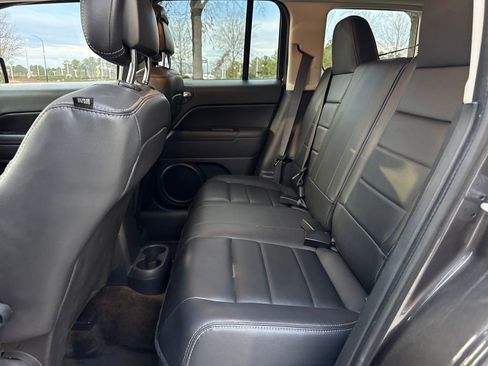 Used 2014 Jeep Patriot High Altitude image 26