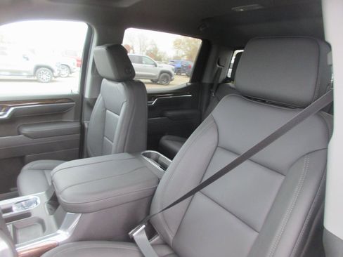 New 2026 GMC Sierra 1500 Elevation w/ Elevation Premium Package image 14