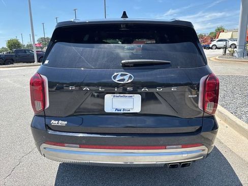 Used 2024 Hyundai Palisade Calligraphy AWD/4WD image 7
