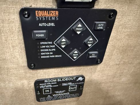 Used 2017 Ford E-450 and Econoline 450 Super Duty w/ Motorhome Prep Package image 62