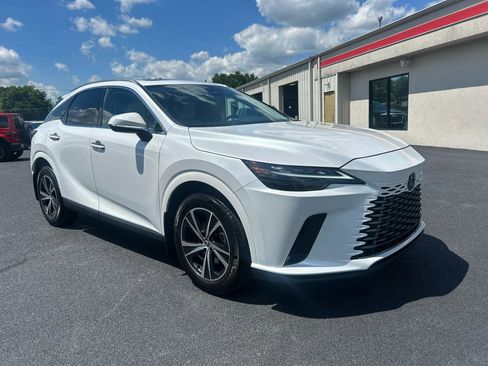 Used 2023 Lexus RX 350 Premium w/ Accessory Package AWD/4WD image 3