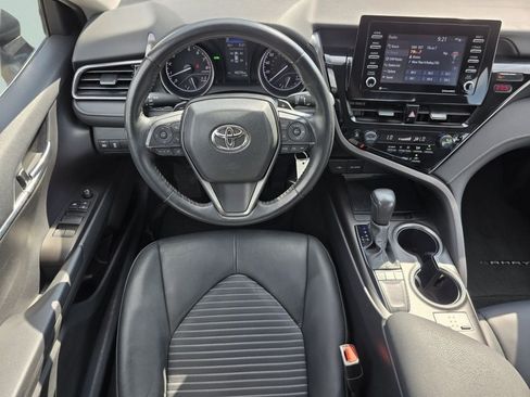 Used 2024 Toyota Camry SE w/ Cold Weather Package FWD image 31