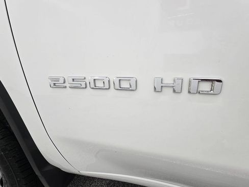 Used 2022 Chevrolet Silverado 2500 W/T w/ WT Fleet Convenience Package RWD image 11