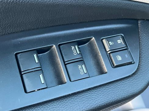 Used 2021 Honda Pilot EX image 13