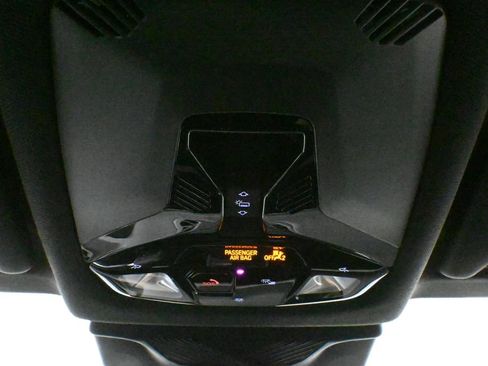 Certified 2025 BMW X2 xDrive28i w/ Technology Package image 22